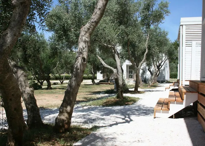 אתר קמפינג Mobile Homes Katinka, Paklenica, Croatia