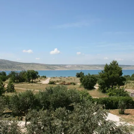 Mobile Homes Katinka, Paklenica, Croatia 斯塔利格拉德-帕克利尼卡