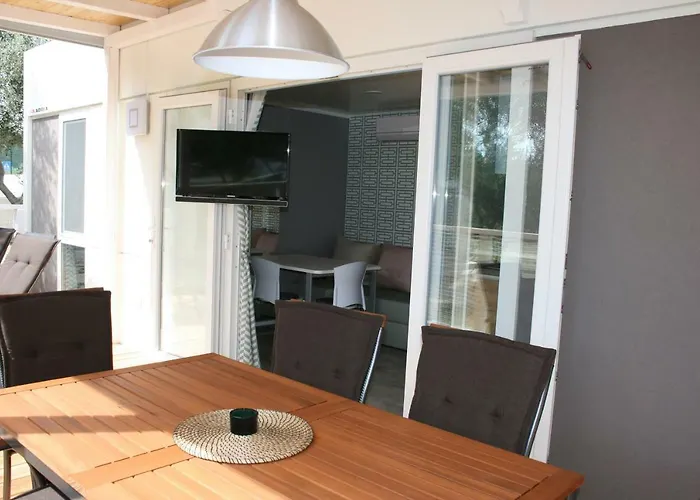 Mobile Homes Katinka, Paklenica, Croatia * Стариград-Пакленица